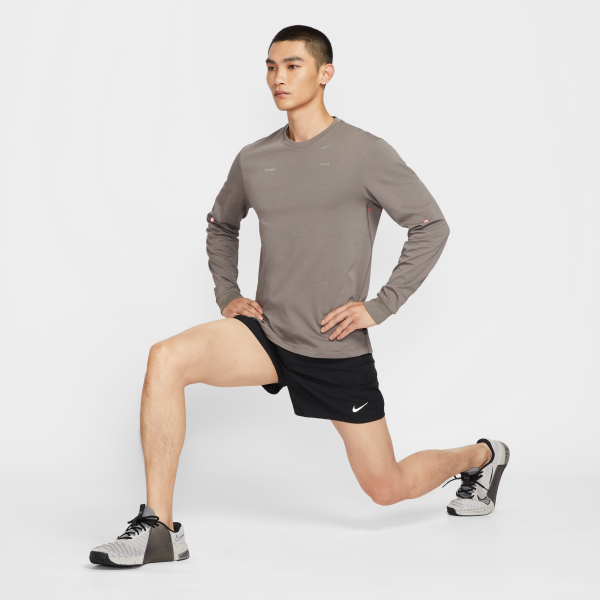 Nike Primary Quick Dry T Shirts Men's Light Gray - View 9