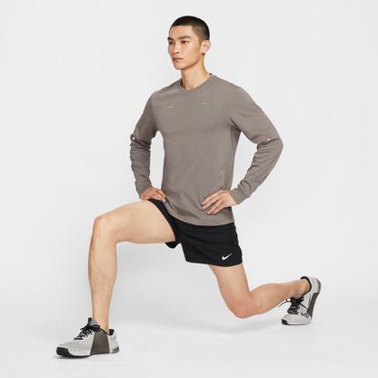 Nike Primary Quick Dry T Shirts Men's Light Gray - View 9