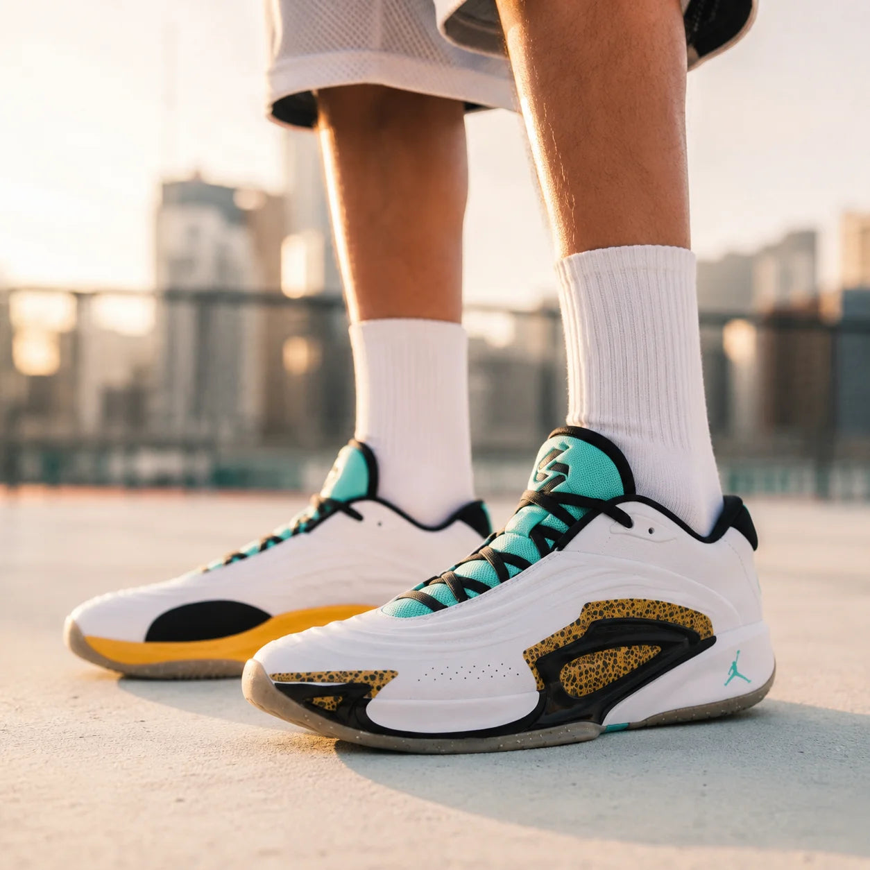 Jordan Luka 3 Slip Resistant Abrasion Resistant Low top Basketball Shoes White Asian Version — Rescued #1