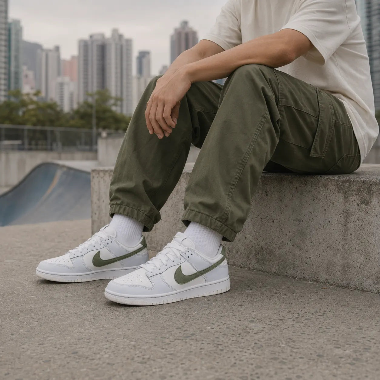 Nike Dunk Abrasion Resistant Low top Skateboard Shoes Silver White — Rescued #1