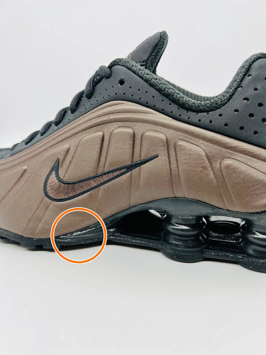Nike Shox R4 'Off Noir/Ironstone' (W) — Rescued #3