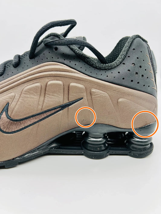 Nike Shox R4 'Off Noir/Ironstone' (W) — Rescued #1